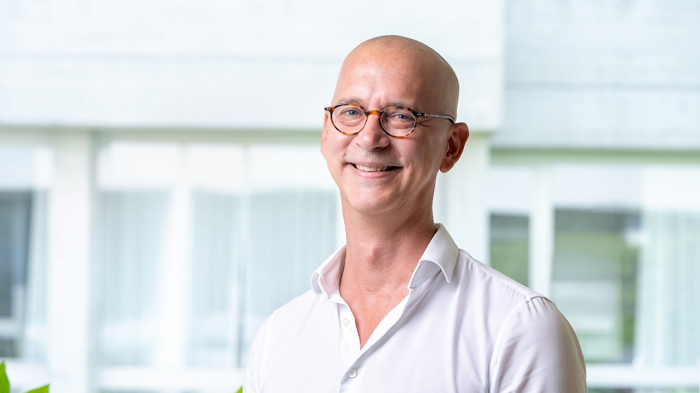 «Stressbedingte Schmerzen können durch eine gezielte psychosomatische Behandlung geheilt werden.»

Christian Seeher